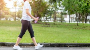 benefits-to-start-your-day-with-a-walk
