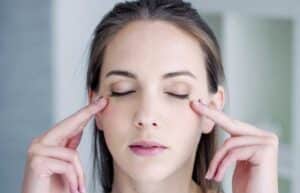 Computer eye strain and stress