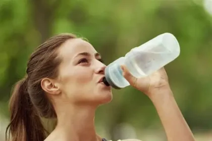 The Role of Hydration in Preventing Fatigue and Headaches