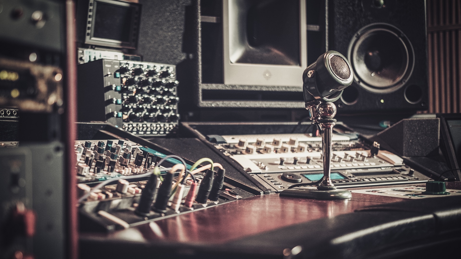 close up of boutique recording studio control desk PGT9MDC