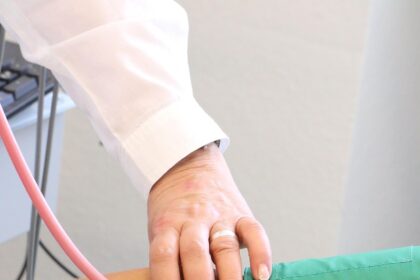 6 Ways to Manage Blood Pressure in Women